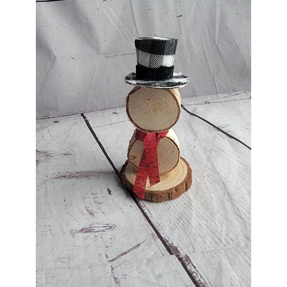 rustic wooden snowman handmade winter decor Countrycore Farmhouse